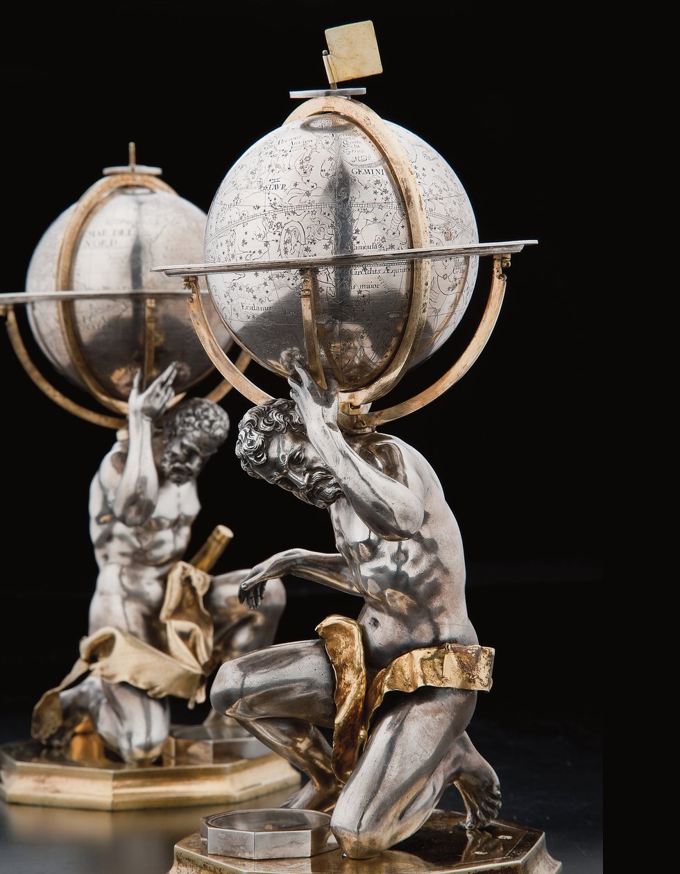 Två exceptionella jordklot och himmelska jordklot, med stöd av Hercules och Atlas, Augsburg, 1697-99 av Abraham Drentwett