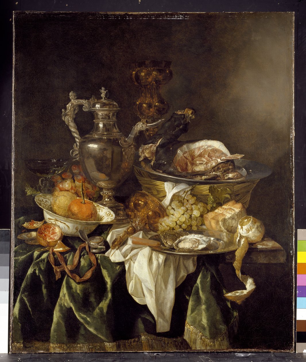 Stilleben med en silvervinburk med ett reflekterat porträtt av konstnären av Abraham Hendricksz van Beyeren