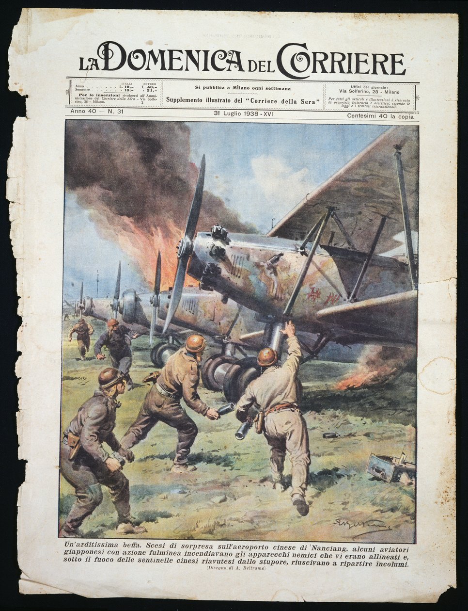 Japansk kommandoattack på den kinesiska flygplatsen Nanchang, skylt av Achille Beltrame (1871-1945) från tidningen La Domenica del Corriere, 31 juli av Achille Beltrame
