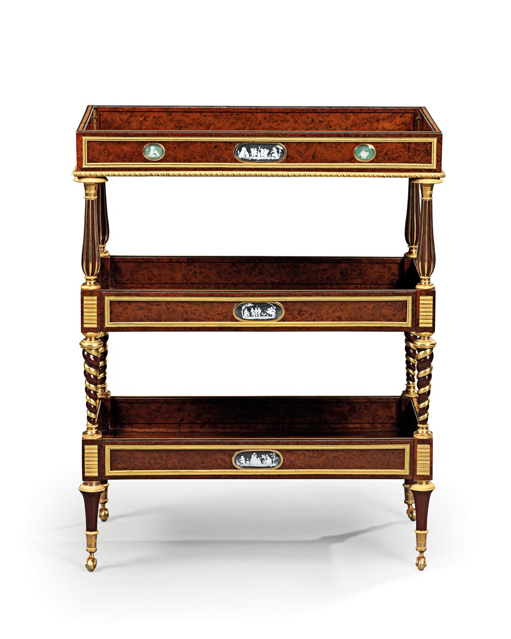 Sen Louis XVI ormolu och cameo-monterad burr idegran trä och mahogny bord travailleuse (ormolu, idegran och mahogny) av Adam Weisweiler
