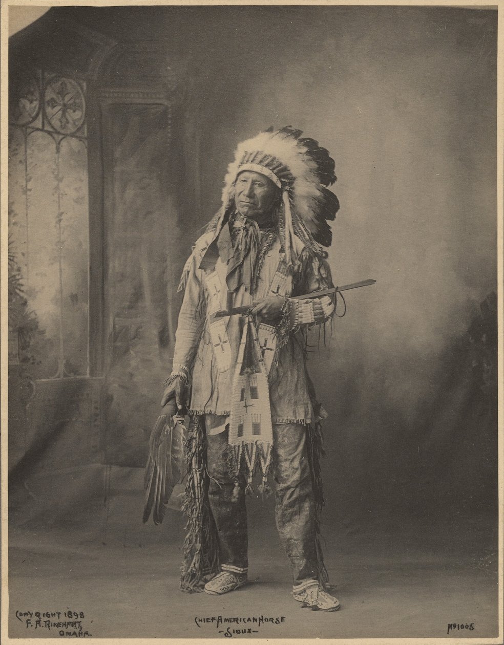 [Chief American Horse, av Oceti Sakowin Oyate]
 av Adolph F. Muhr