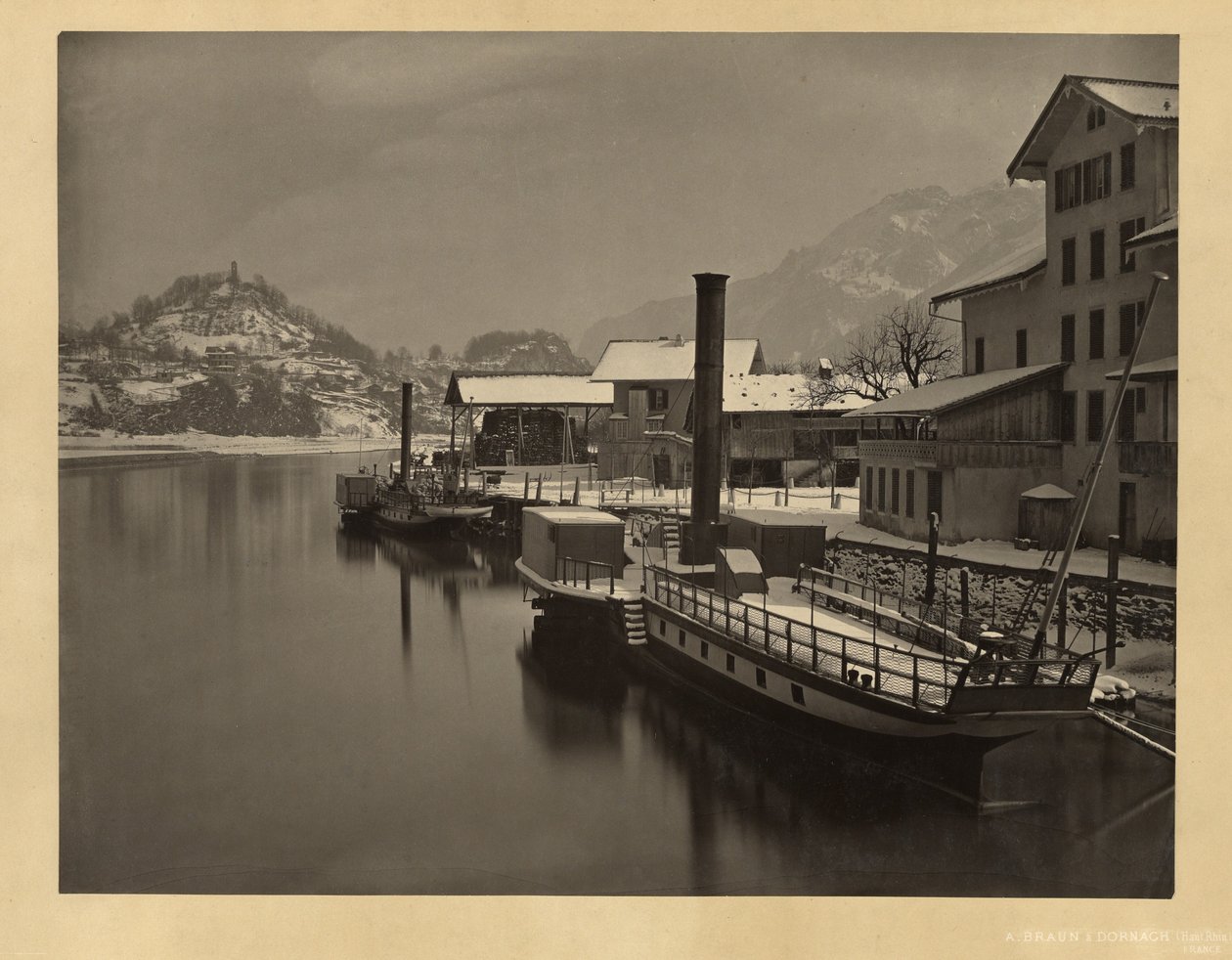 Ångbåtar på sjön i vinterförtöjning, Schweiz av Adolphe Braun