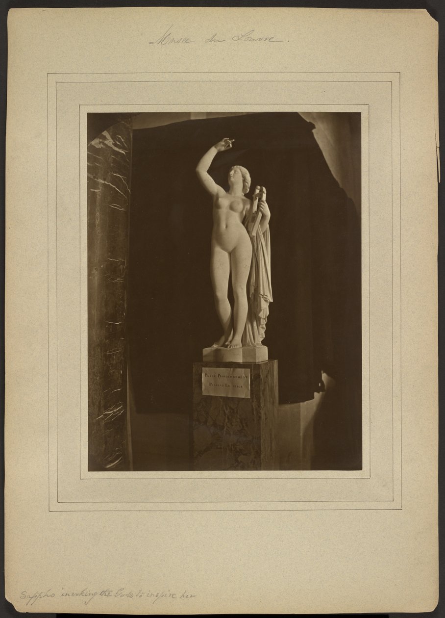 [”Sappho ber gudarna om inspiration”, av Pradier / Musée du Louvre] av Adolphe Braun
