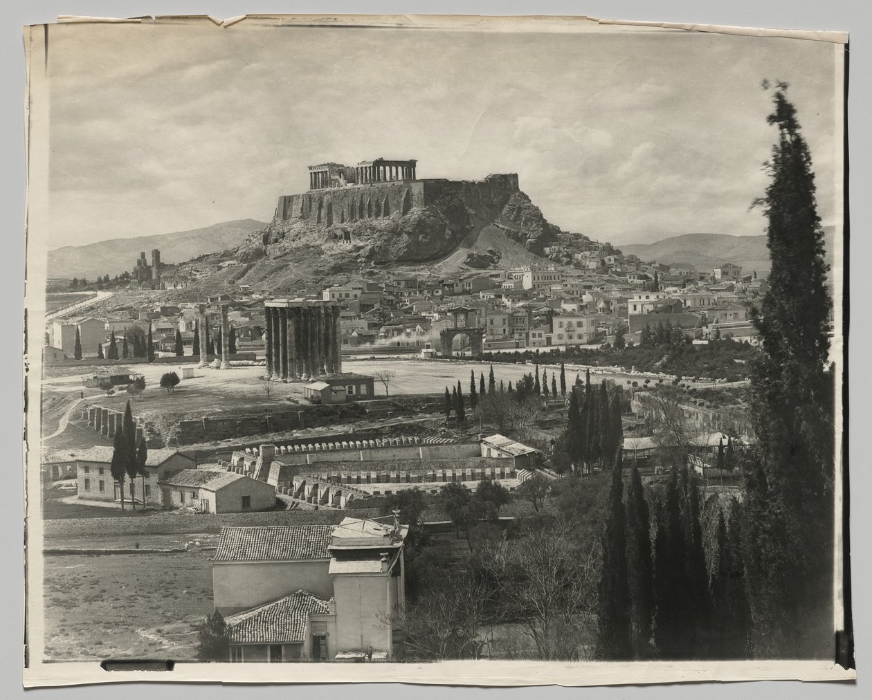 Utsikt över Akropolis av Adolphe Braun and Co.