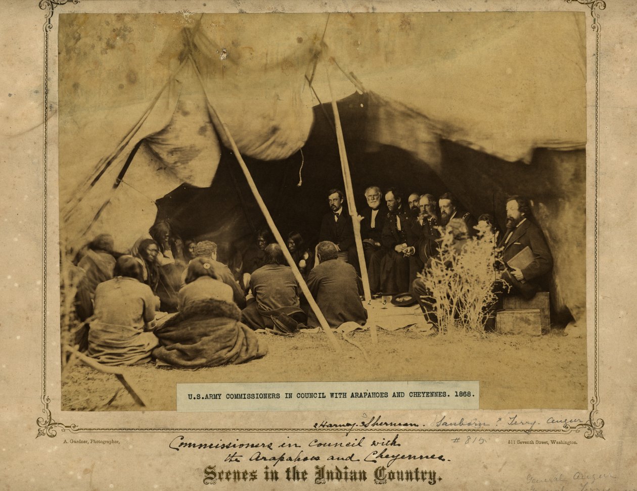 U. S. armékommissarier i råd med Arapahoes och Cheyennes. Fort Laramie, Wyoming. General William S. Harney och William T. Sherman av Alexander Gardner