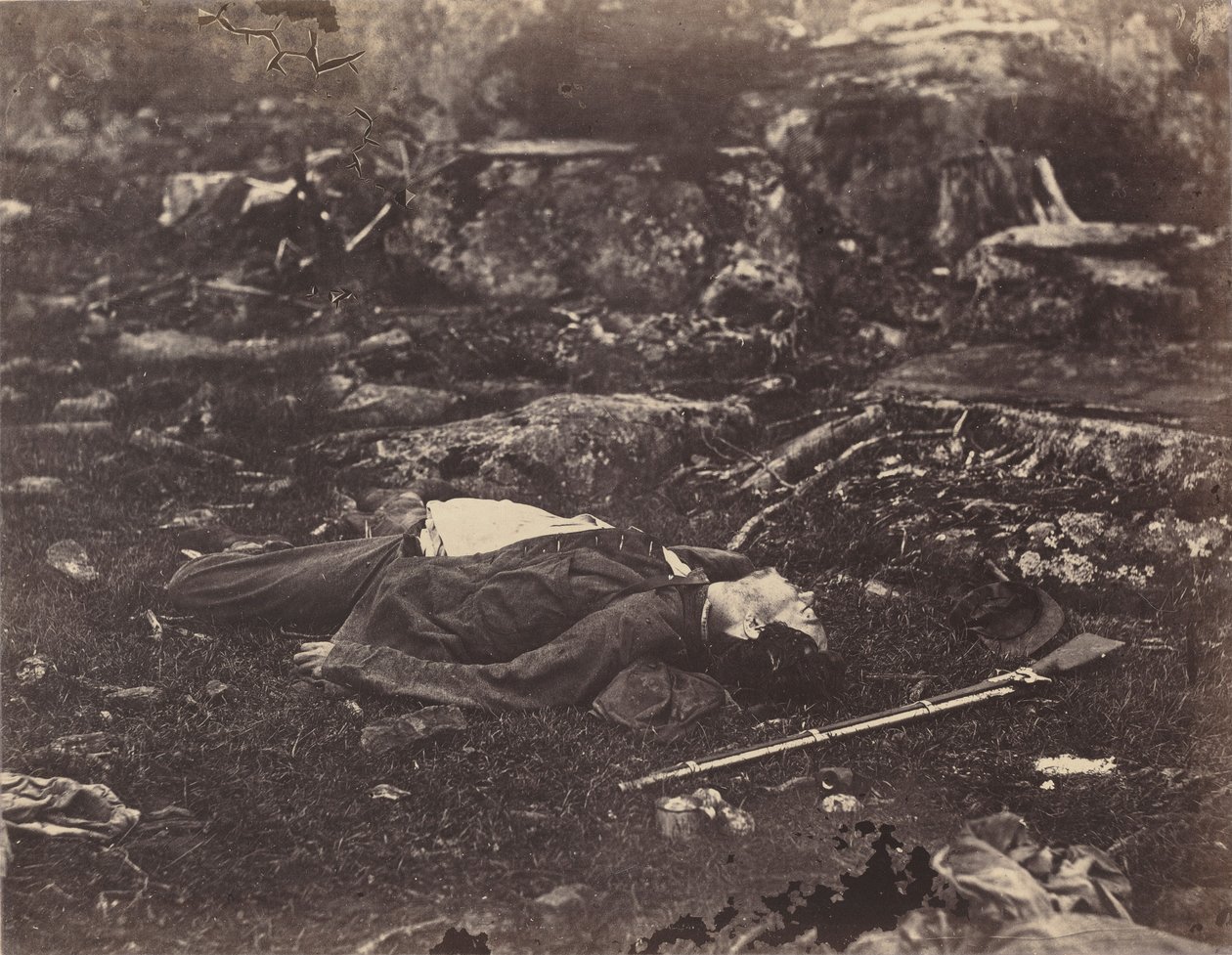 En skarpskytts sista sömn, Gettysburg, Pennsylvania,juli 1863 (foto) av Alexander Gardner