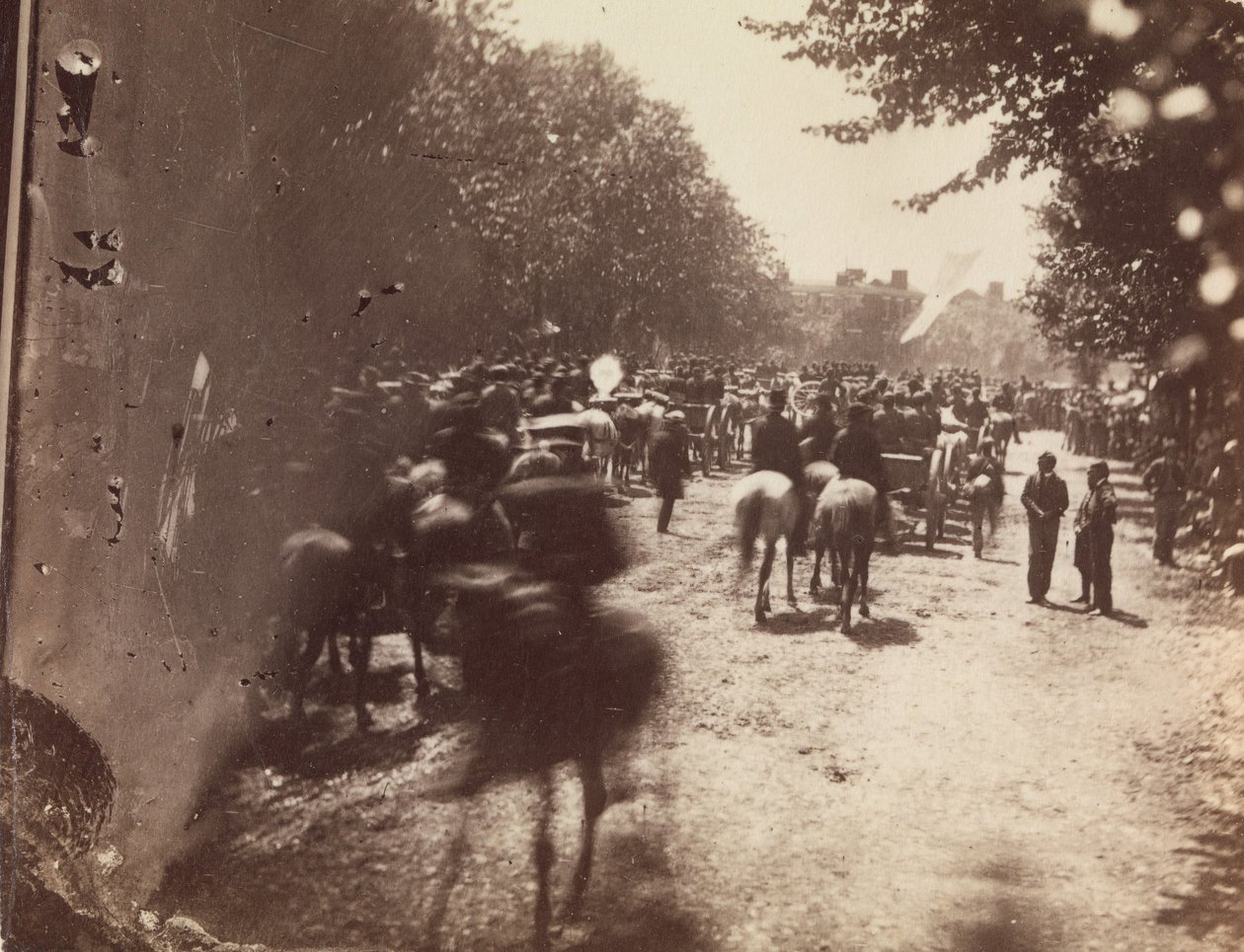 [Grand Army Review, Pennsylvania Avenue, Washington], 23 eller 24 maj 1865. av Alexander Gardner