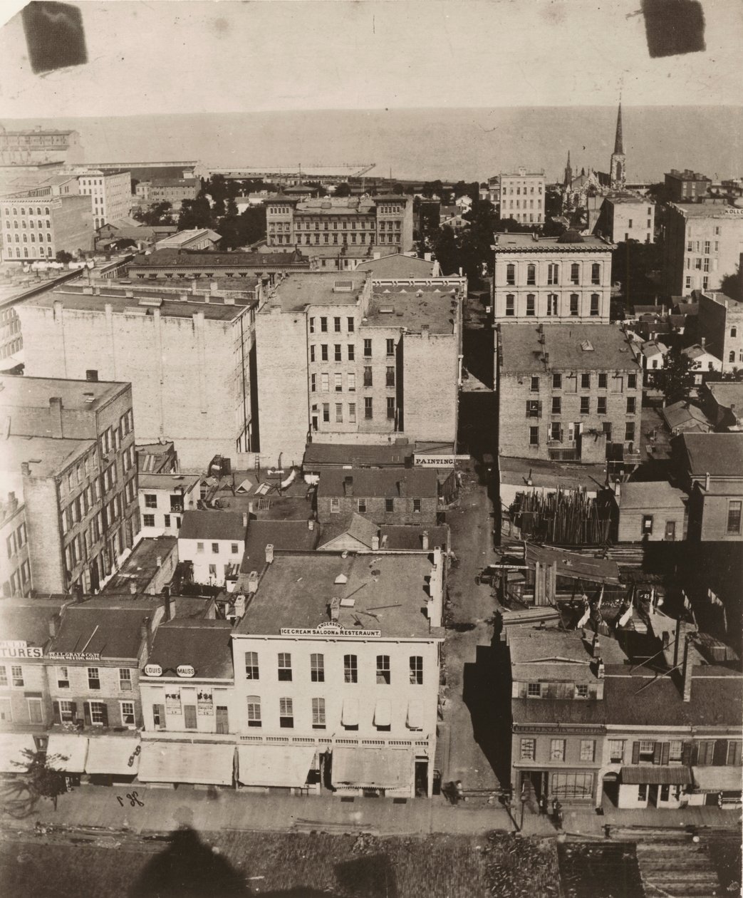 Utsikt österut från kupolen på domstolsbyggnaden i Chicago, 1858 av Alexander Hesler