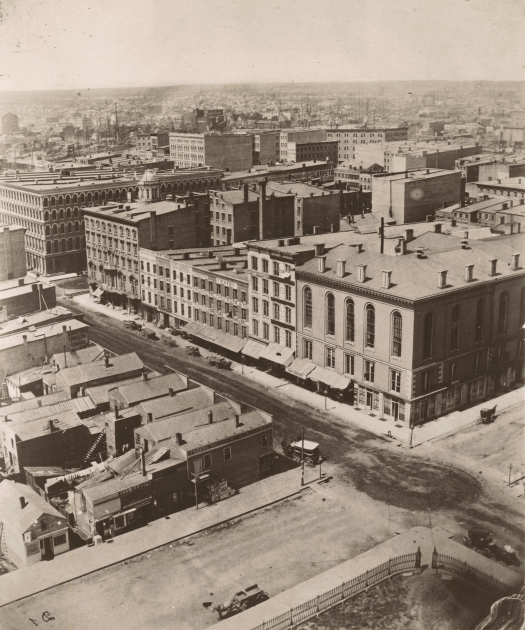 Utsikt nordväst från kupolen på domstolsbyggnaden i Chicago, 1858 av Alexander Hesler