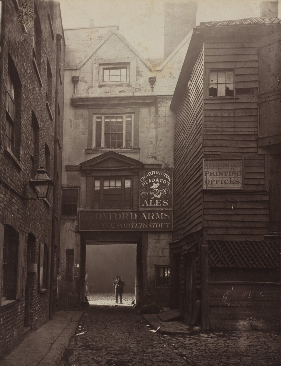The Oxford Arms, Warwick Lane,1875 (foto) av Alfred & Bool John Bool