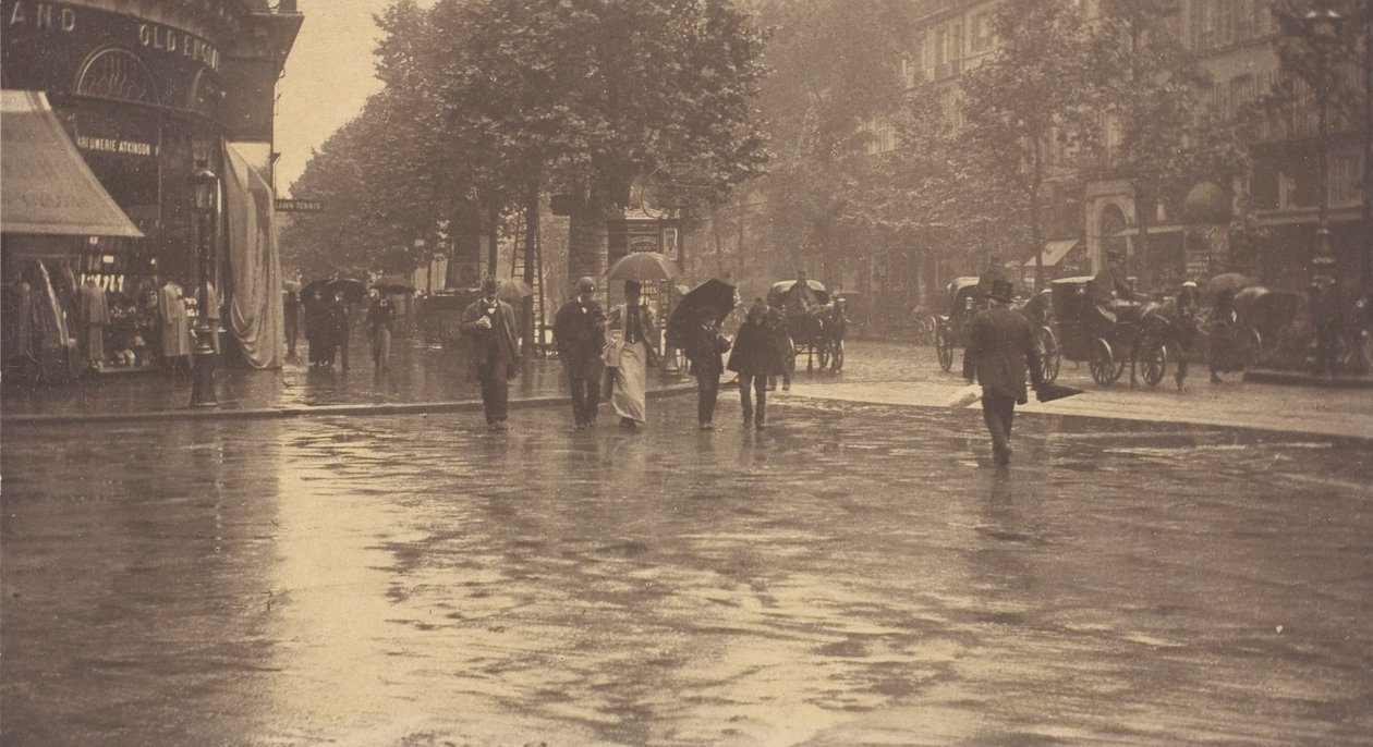En våt dag på Boulevarden, Paris, 1894. av Alfred Stieglitz