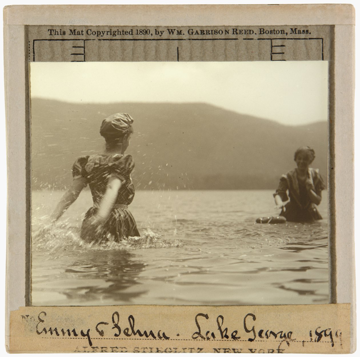 Emmy och Selma, Lake George av Alfred Stieglitz