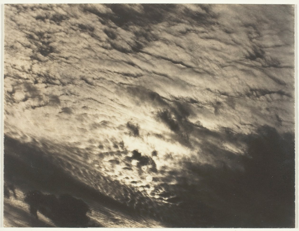 Motsvarande, från uppsättning A (tredje uppsättningen, utskrift 5) av Alfred Stieglitz