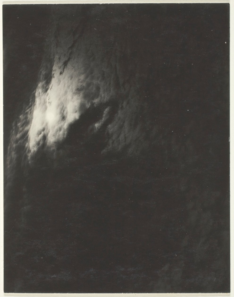 Motsvarande, från uppsättning A (tredje uppsättningen, utskrift 8) av Alfred Stieglitz