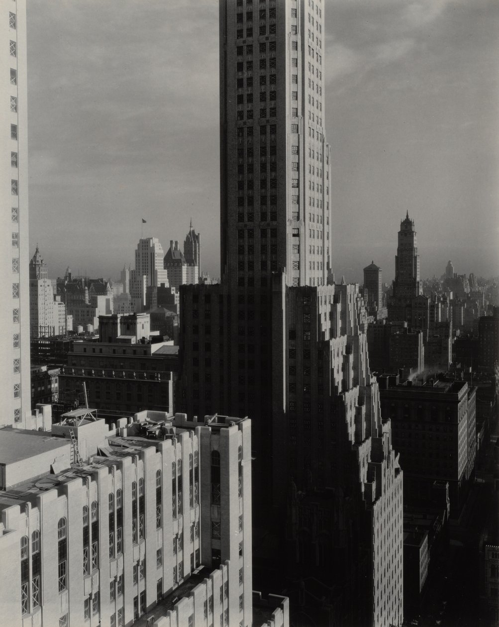 Från mitt fönster på Shelton, norrut av Alfred Stieglitz