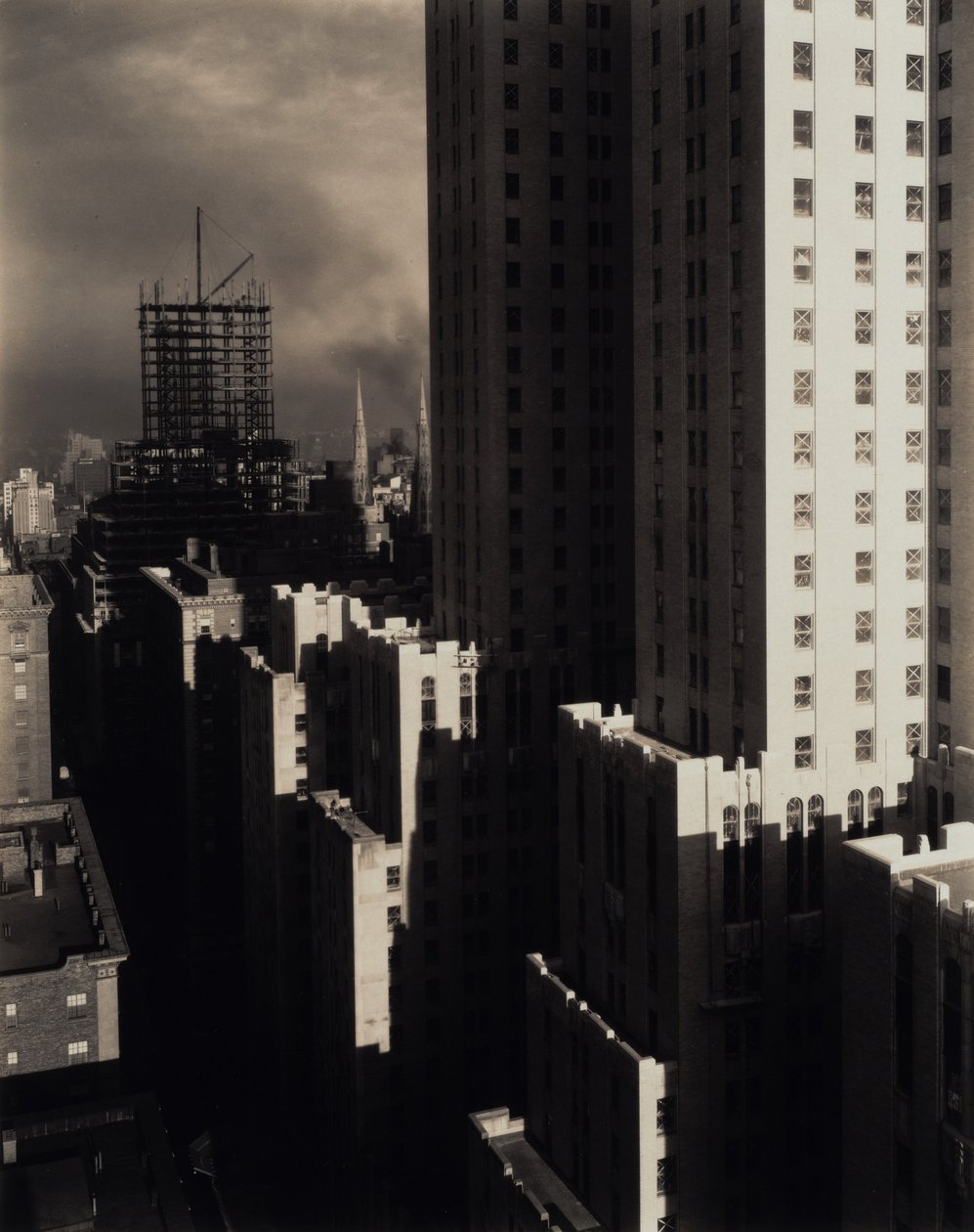 Från mitt fönster på Shelton, västerut av Alfred Stieglitz
