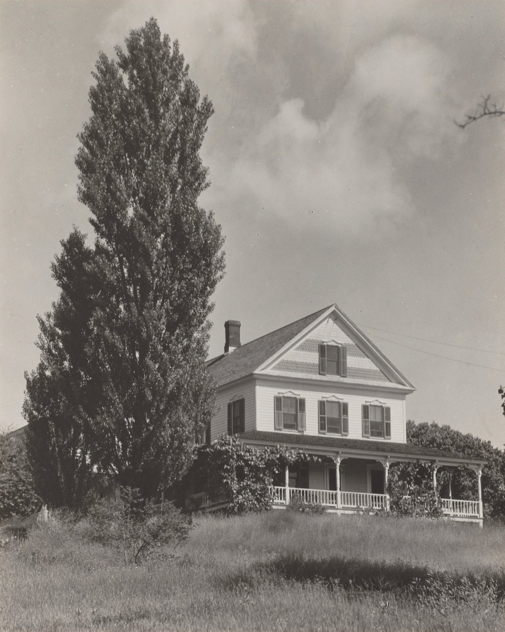 Huset på kullen, Lake George av Alfred Stieglitz