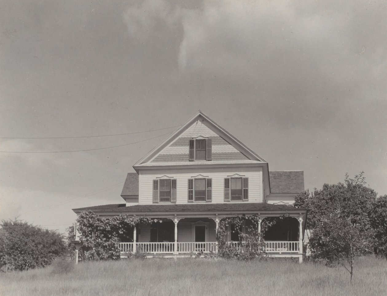 Huset på kullen, Lake George av Alfred Stieglitz