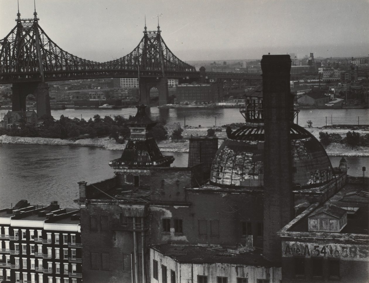 New York från 405 E 54th Street av Alfred Stieglitz