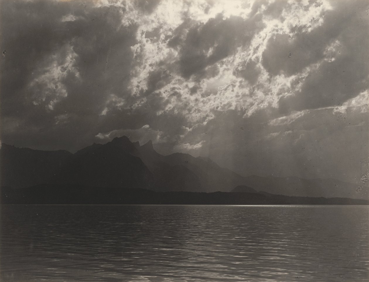 Vid Thunsjön, Schweiz av Alfred Stieglitz