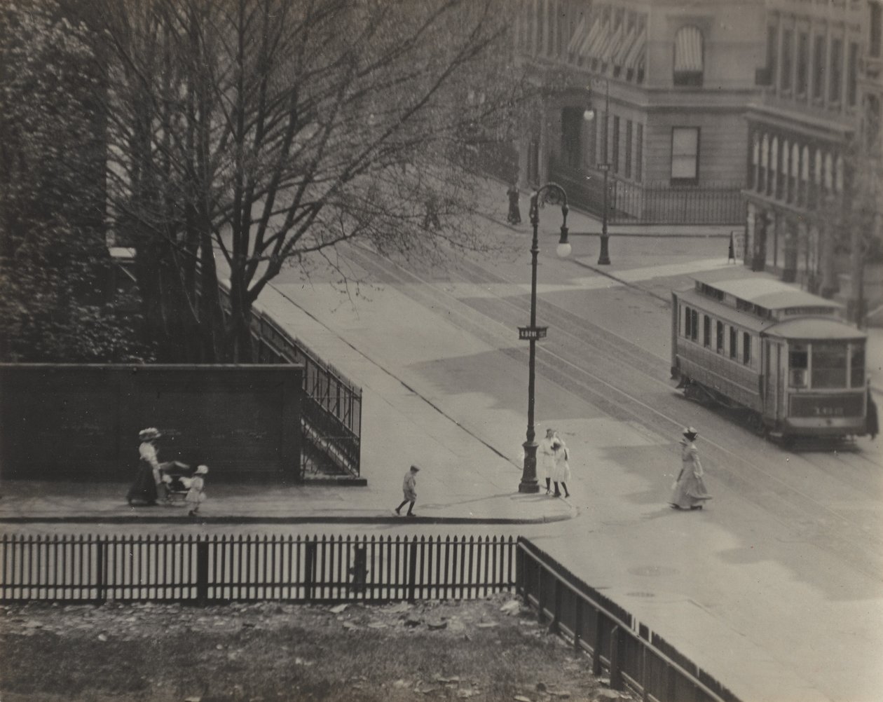 Söndagseftermiddag – Utsikt från mitt fönster, 1111 Madison Avenue, mot söder av Alfred Stieglitz