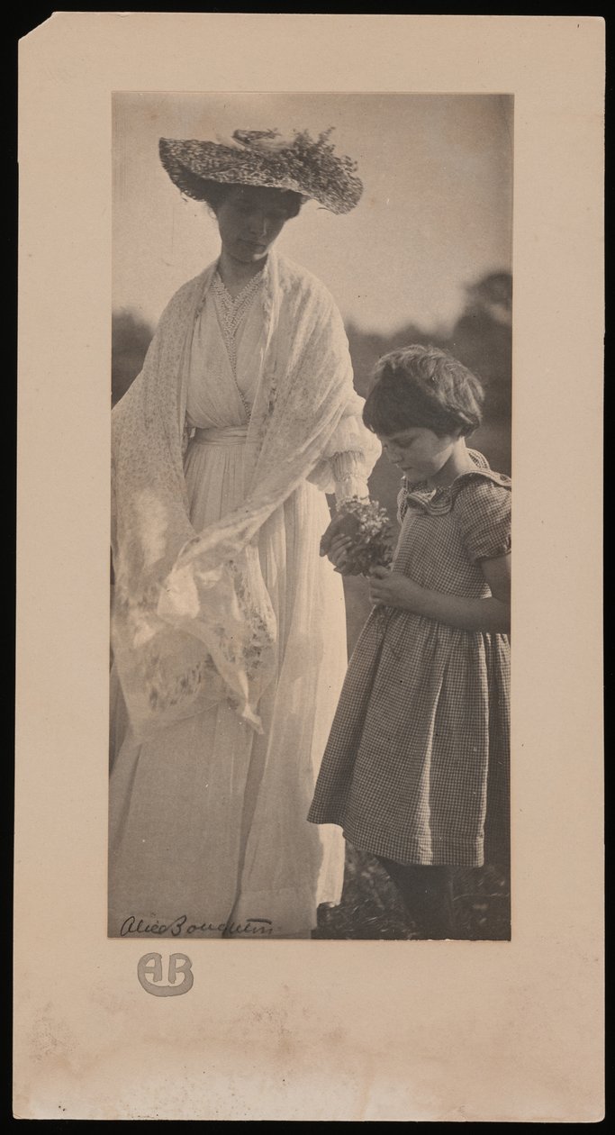 Alice Broughton foto av Agnes Pelton med ung kusin på Agnes "Wild Farm" (s/v foto) av Alice Boughton