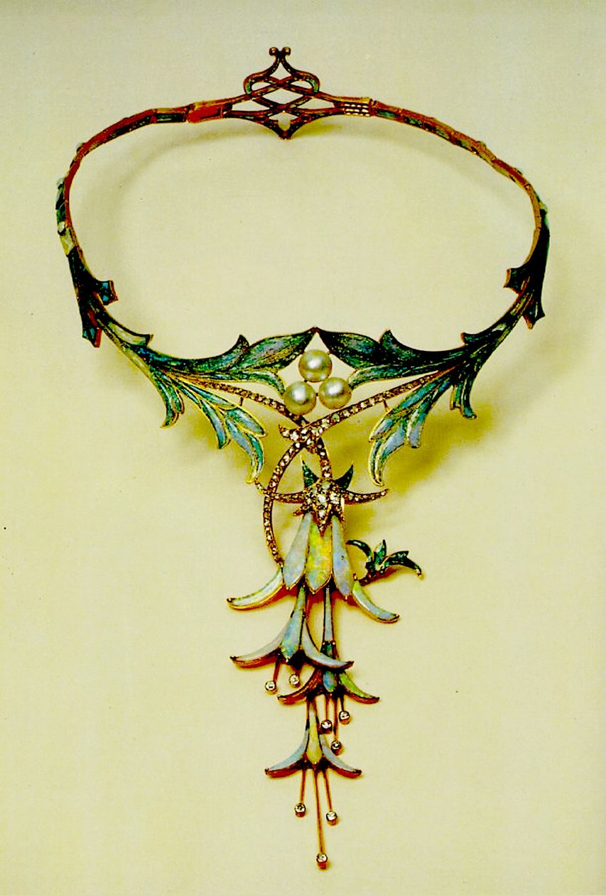Halsband, 1905 (opal, saphire, briljanter och guld) av Alphonse Mucha