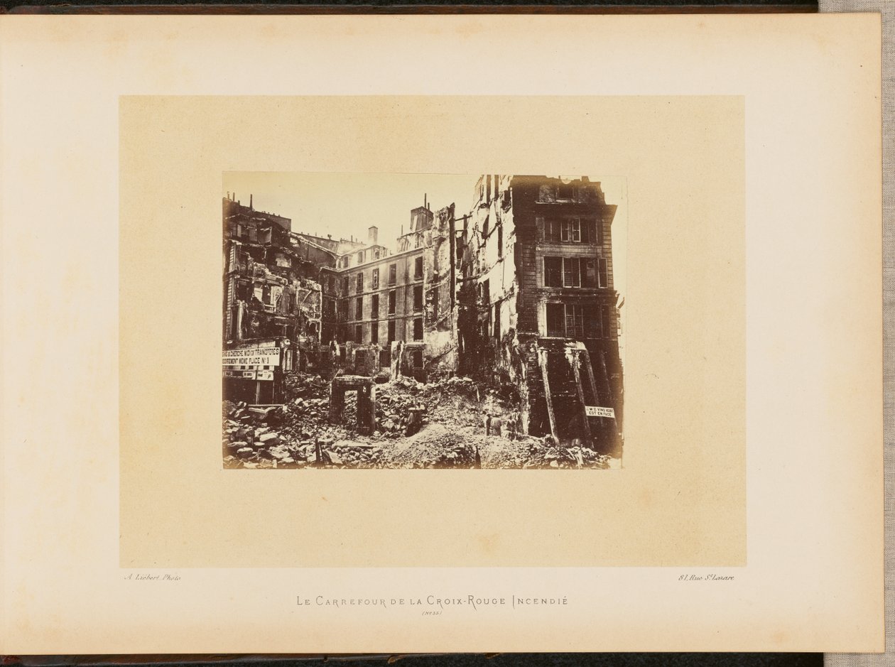 Den brinnande Croix-Rouge-korsningen av Alphonse J. Liébert