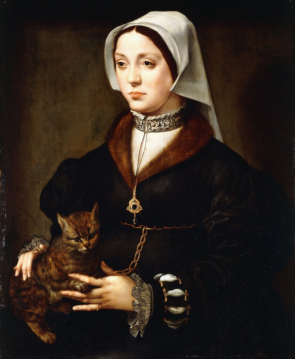 Porträtt av en dam, tre fjärdedels längd, iklädd mörk kostym, håller en katt av Ambrosius Benson
