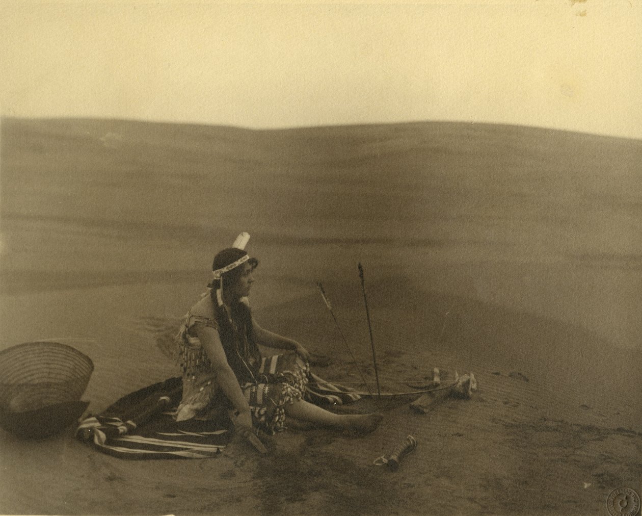 En sittande indiansk kvinna av American Photographer