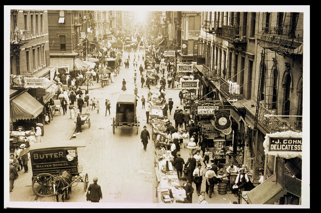 Eastward på Rivington and Orchard Streets, 1905 av American Photographer