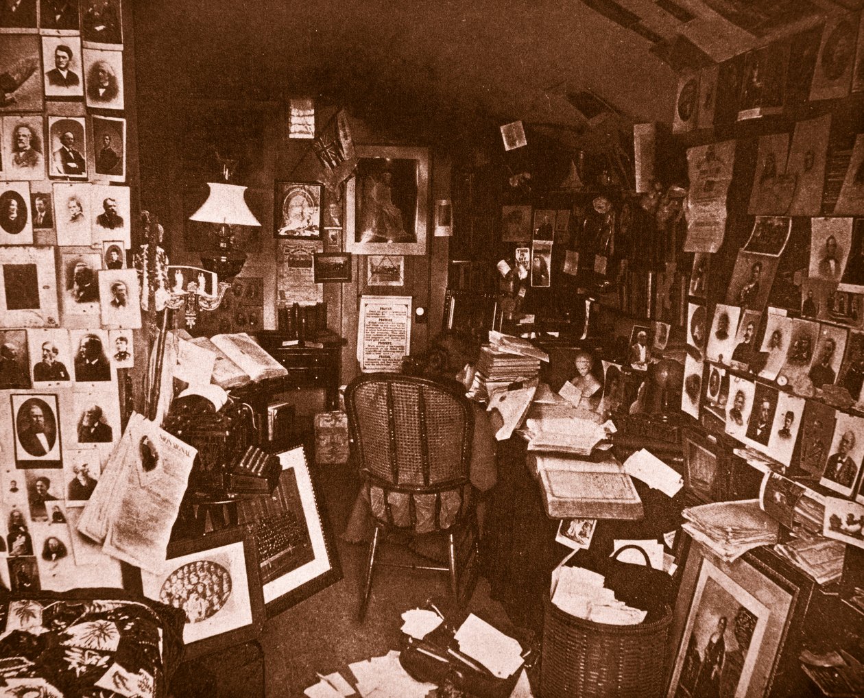Frances E. Willards Rest Cottage, 1889 (sepiafoto) av American Photographer