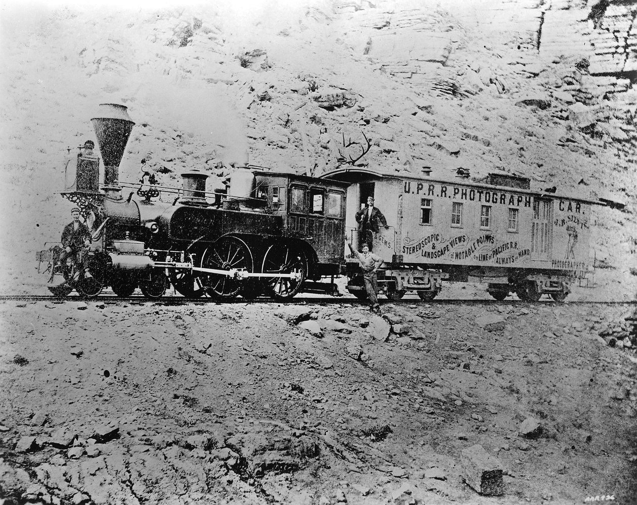 J.B. Silvis U.P.R.R. Fotografera bil nära Point of Rocks, Wyoming, c.1868 av American Photographer