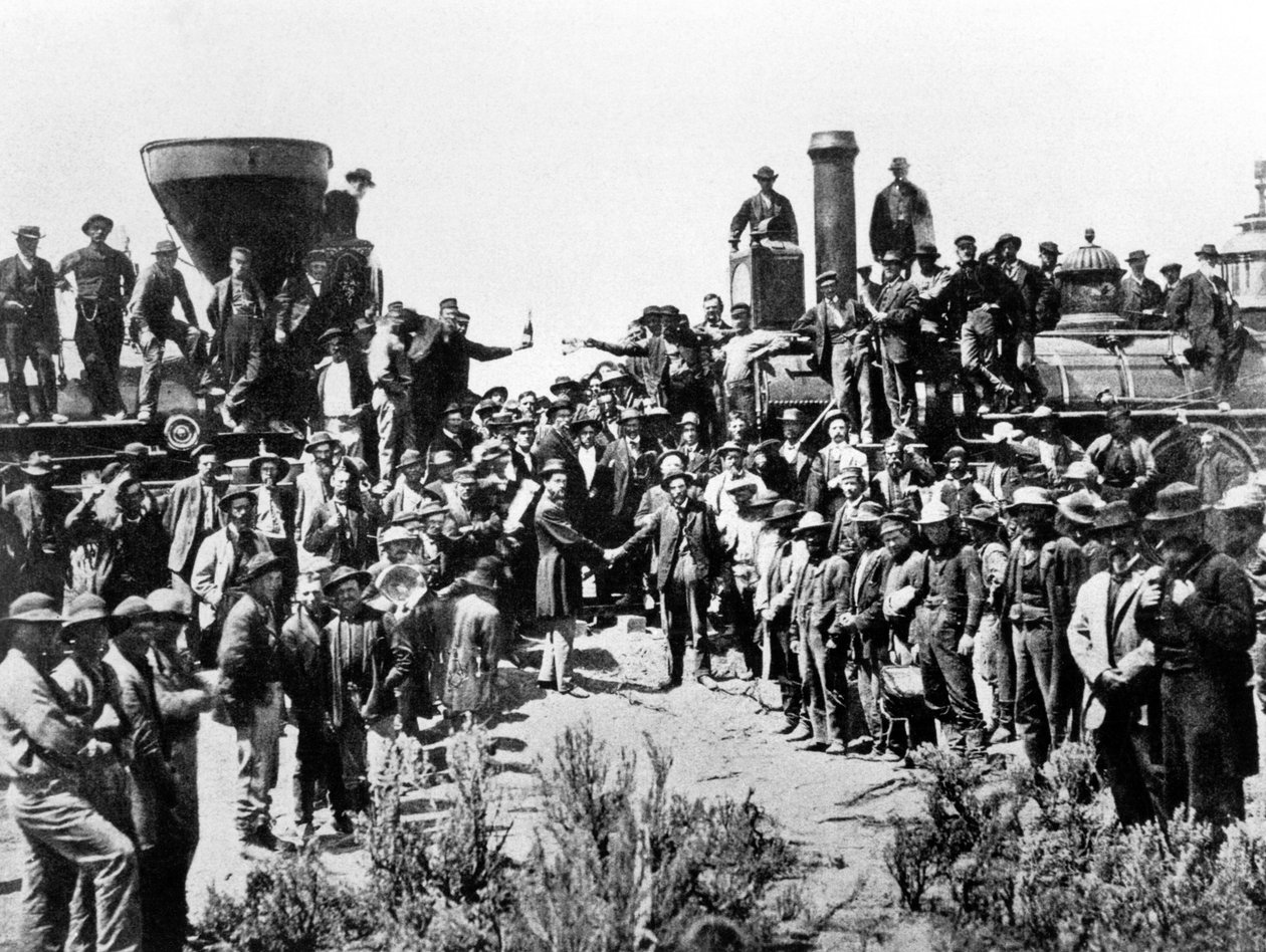 Möte för Union Pacific och Central Pacific Railways vid Promontory Point, Omaha, 10 maj 1869 av American Photographer