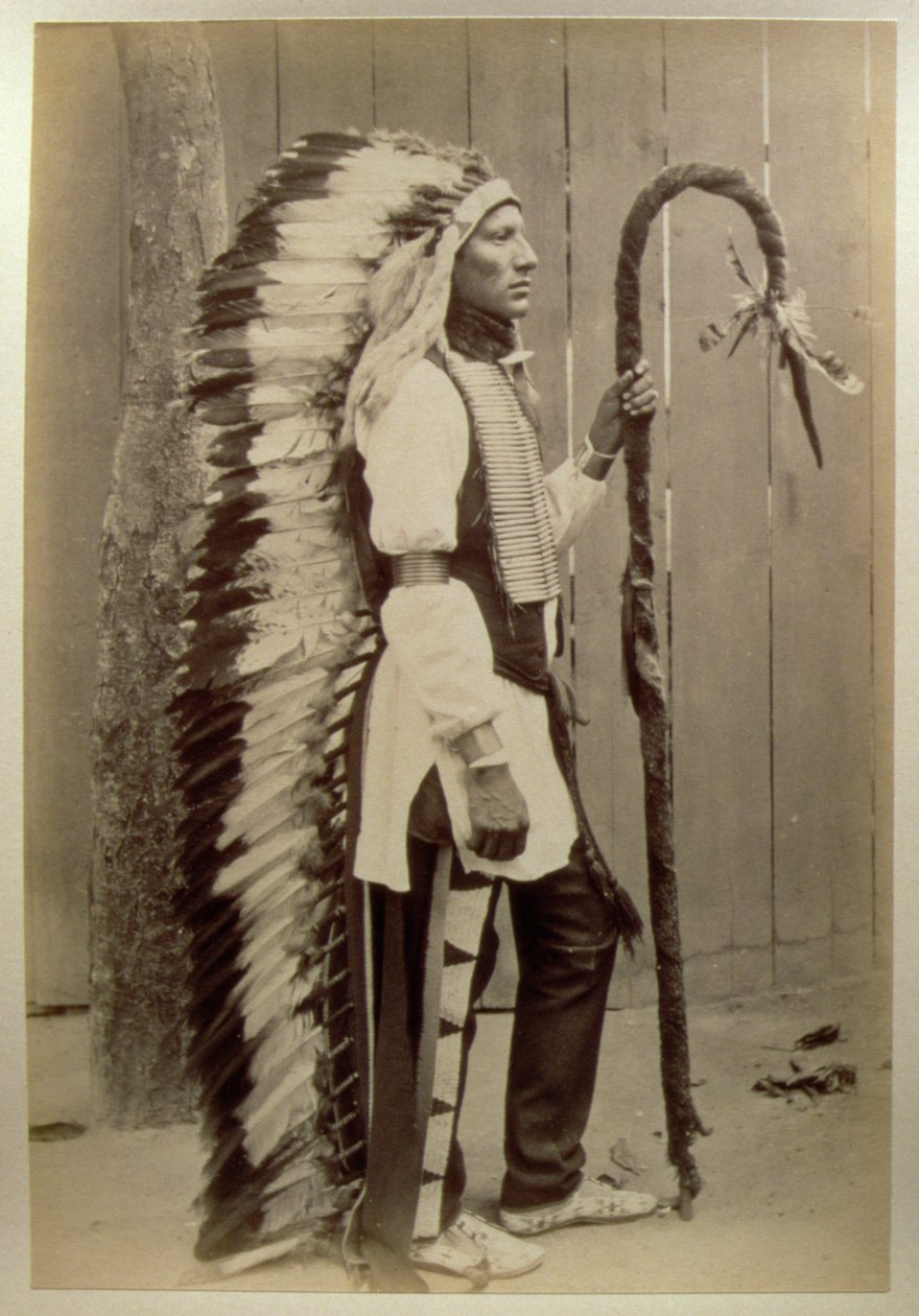 Porträtt av en indian från Buffalo Bills vilda västern, 1889 av American Photographer