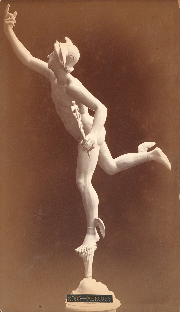 Staty av den romerska guden Merkurius (silveralbumintryck) av American Photographer