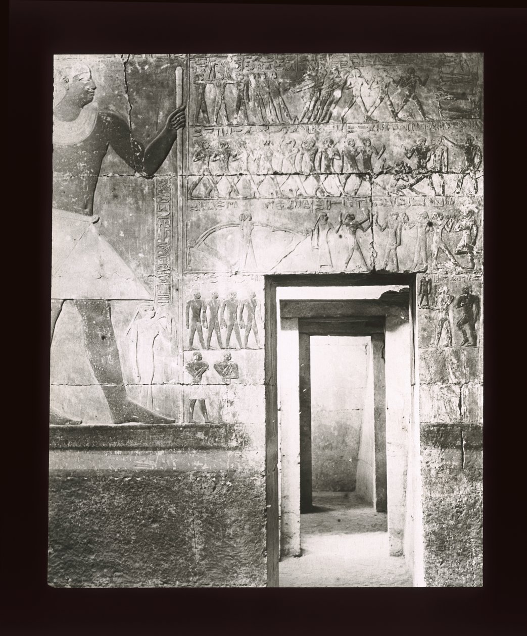 Meras grav, Sakkara, 6:e dynastin (lanternrutschbana) av American Photographer