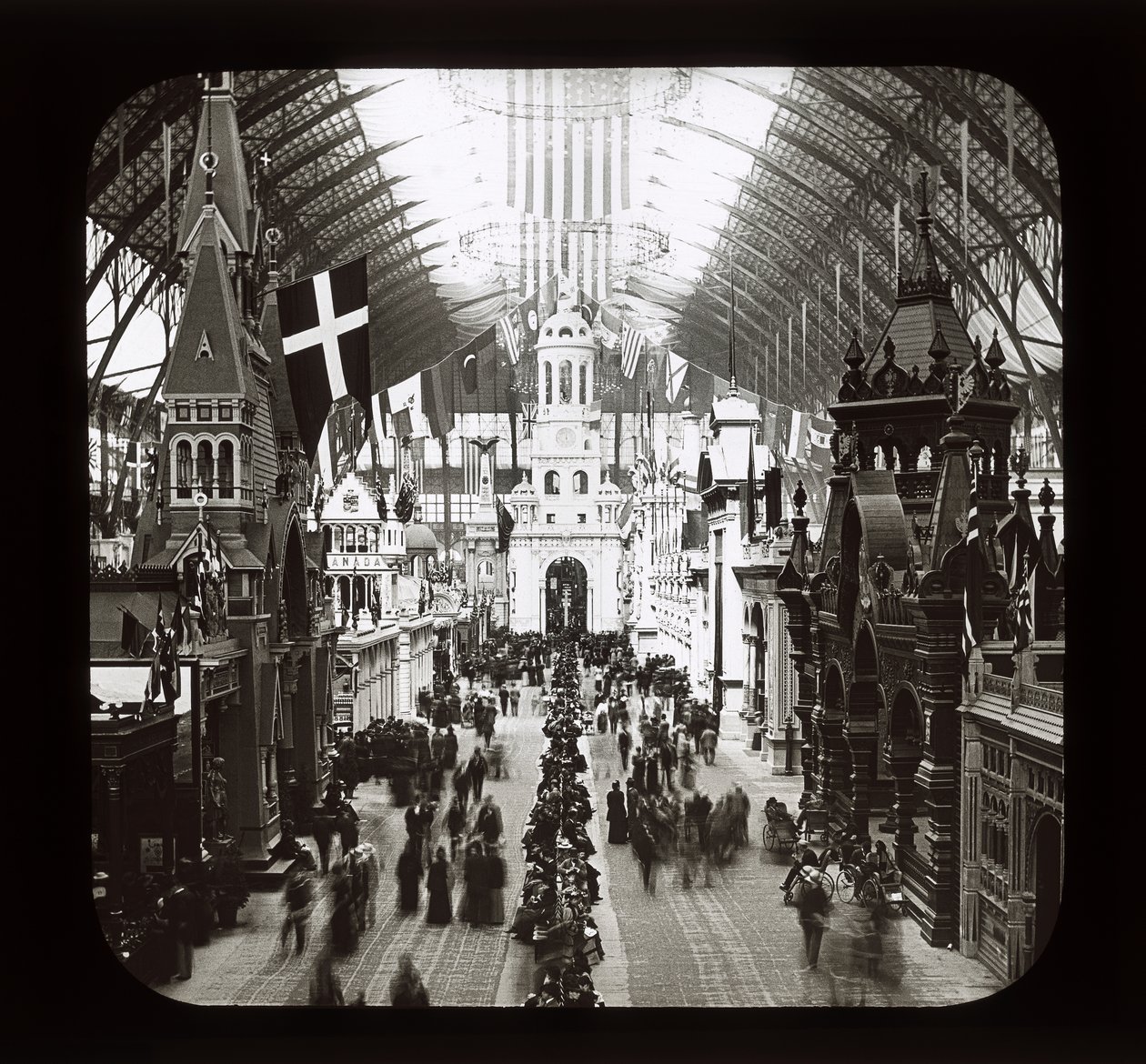 Worlds Columbian Exposition: Liberal Arts Building, Chicago, 1893 (lanternbild) av American Photographer