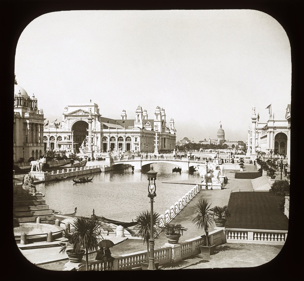Worlds Columbian Exposition: exteriörvy, Chicago, 1893 (lanternbild) av American Photographer