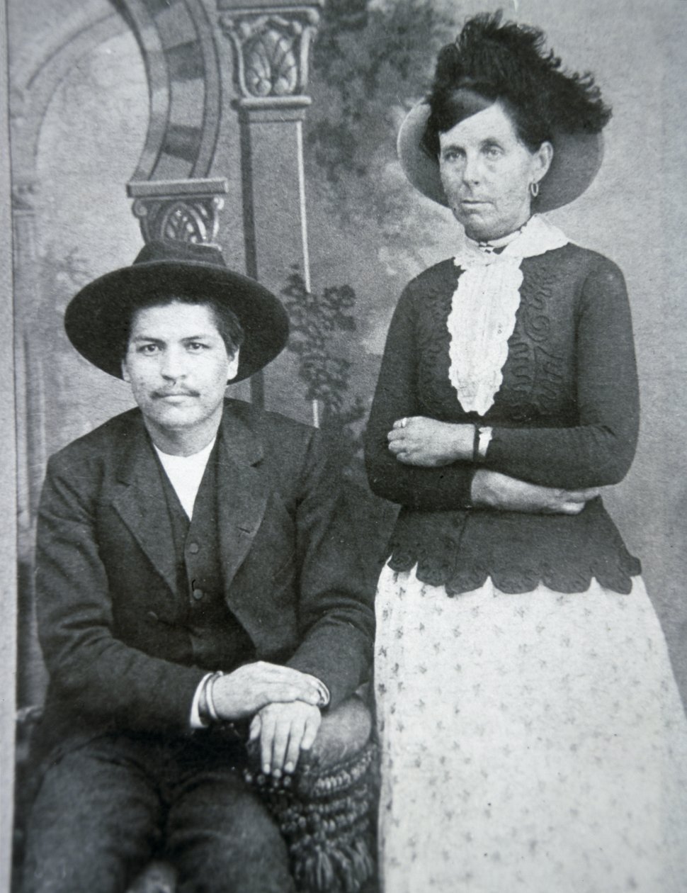 Belle Starr med sin paramour "Blue Duck" (s/v foto) av American Photographer