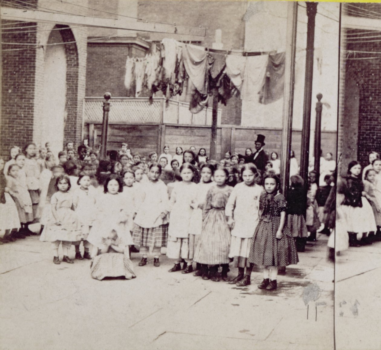 Female Guardian Society, Home for the Friendless, 29th Street, New York, 4 juli 1864 av American Photographer