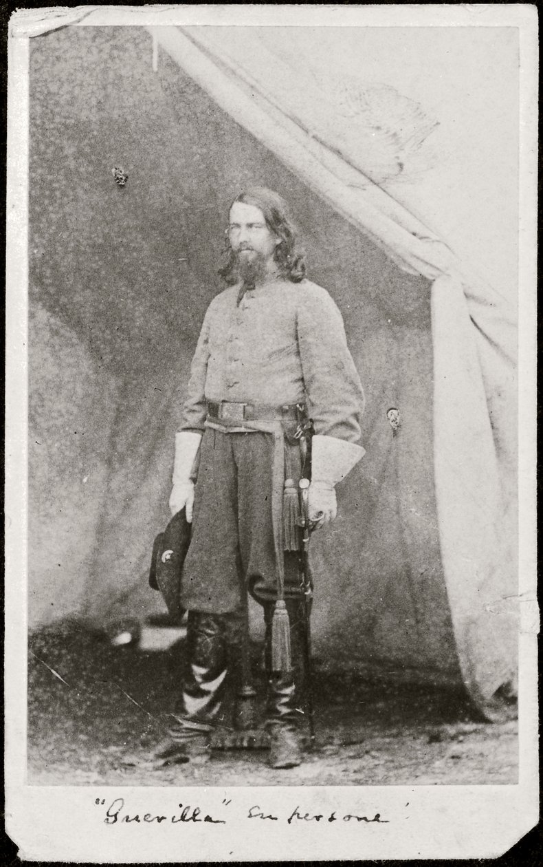 "Guerilla" (svartvitt foto) av American Photographer
