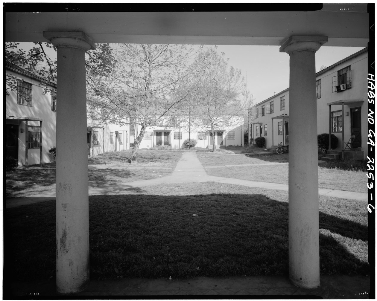 John Hope Homes (Public Housing), Bounded by Larkin, Dora, Spelman Streets & Lane, Atlanta, Fulton County, GA (s/v foto) av American Photographer