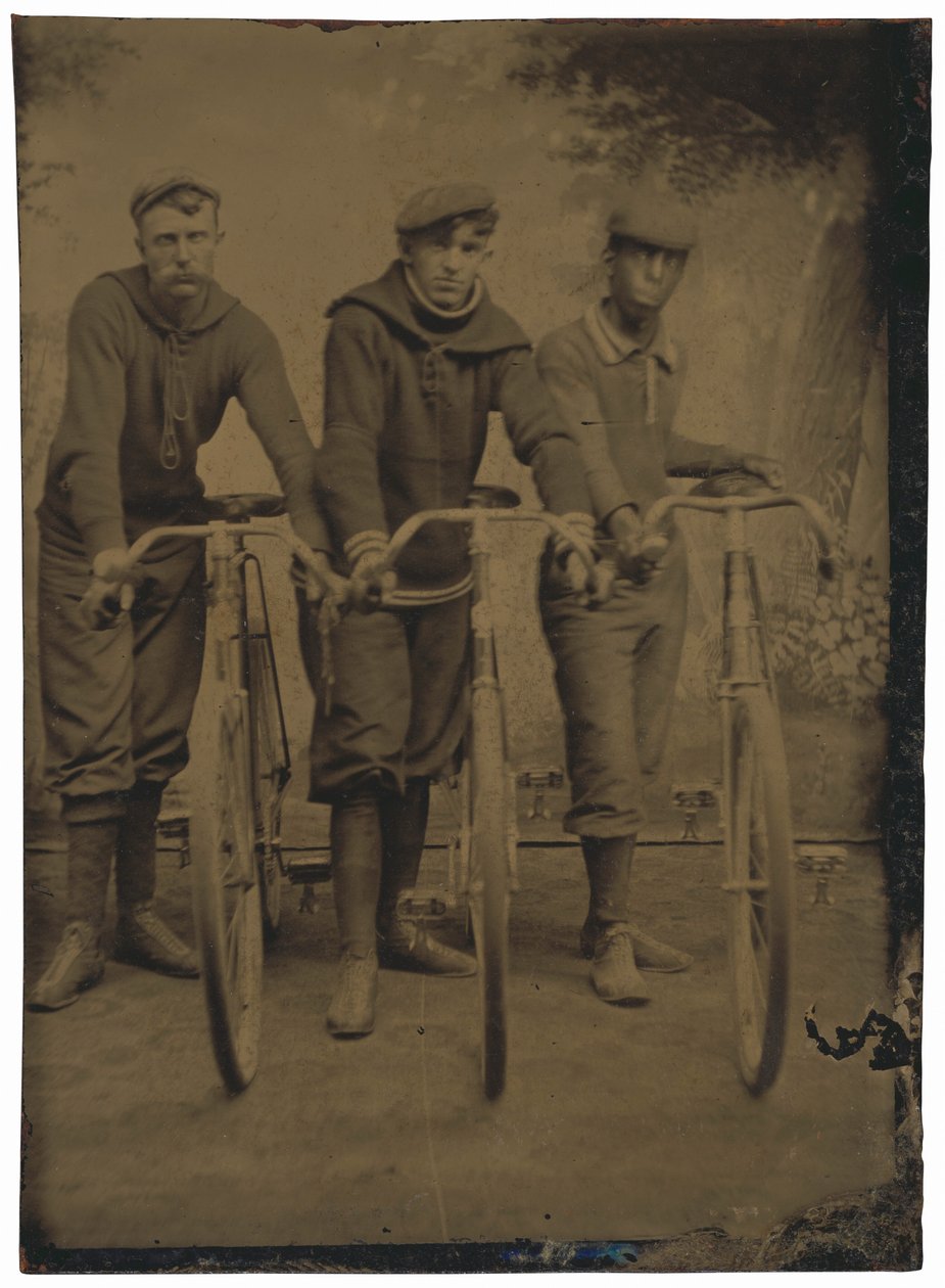 Marshall Walters "Major" Taylor och cykeltävlande,ca. 1899 (foto) av American Photographer