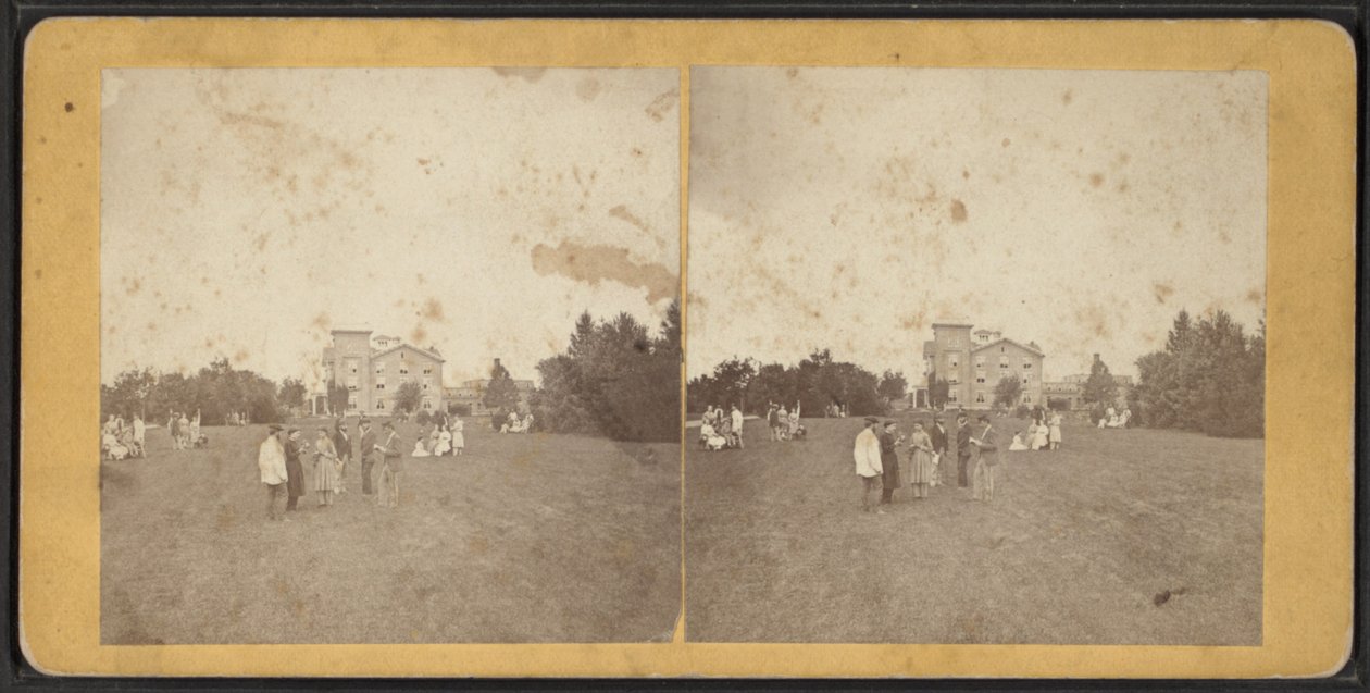 North Front and Lawn, Oneida Community, New York State, c.1870 av American Photographer