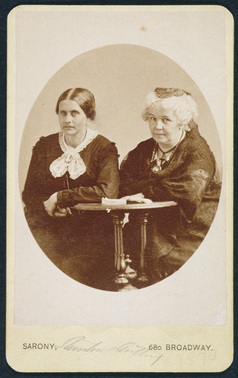 Portrait of Elizabeth Cady Stanton (1815-1902) and Susan B. Anthony (1820-1906), c.1880  av American Photographer