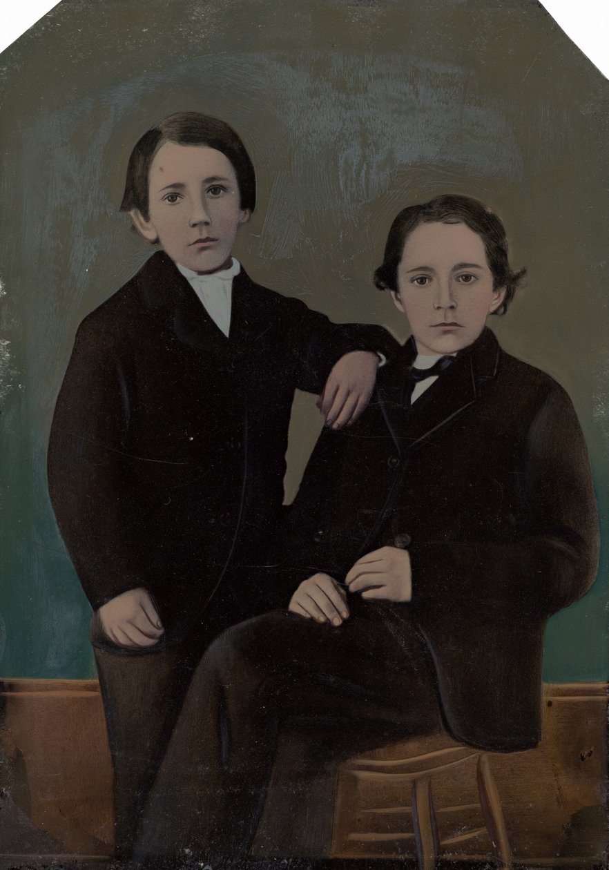 Porträtt av två pojkar,ca. 1870-talet (foto) av American Photographer