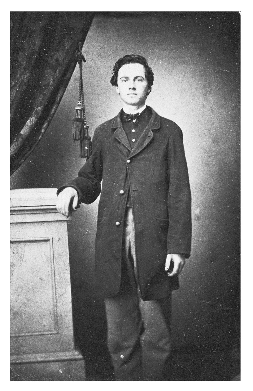 Porträtt av en ung man (svartvitt foto) av American Photographer