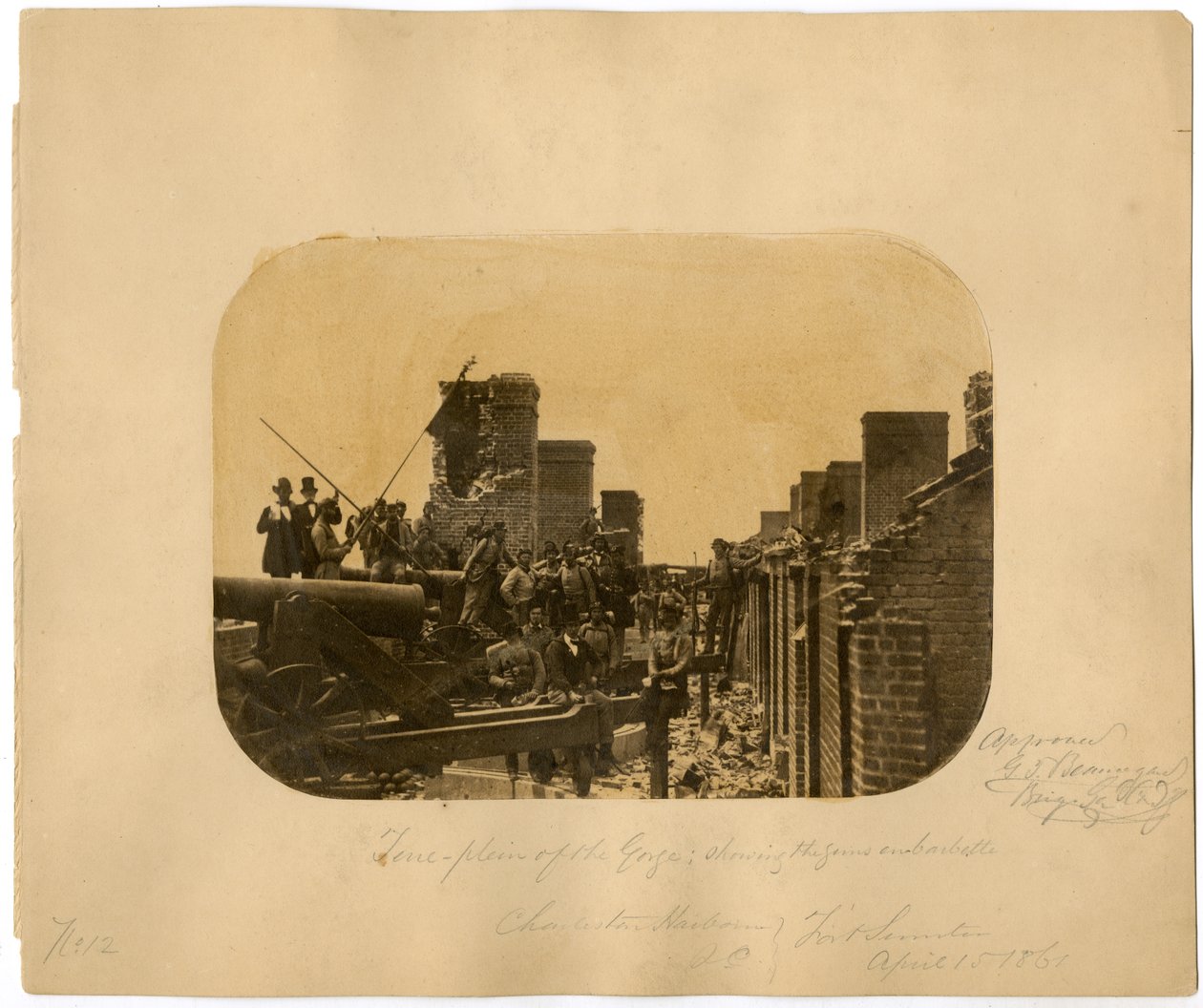 Soldater efter evakueringen av de besegrade unionsstyrkorna, Slaget vid Fort Sumter, 1861 av American Photographer
