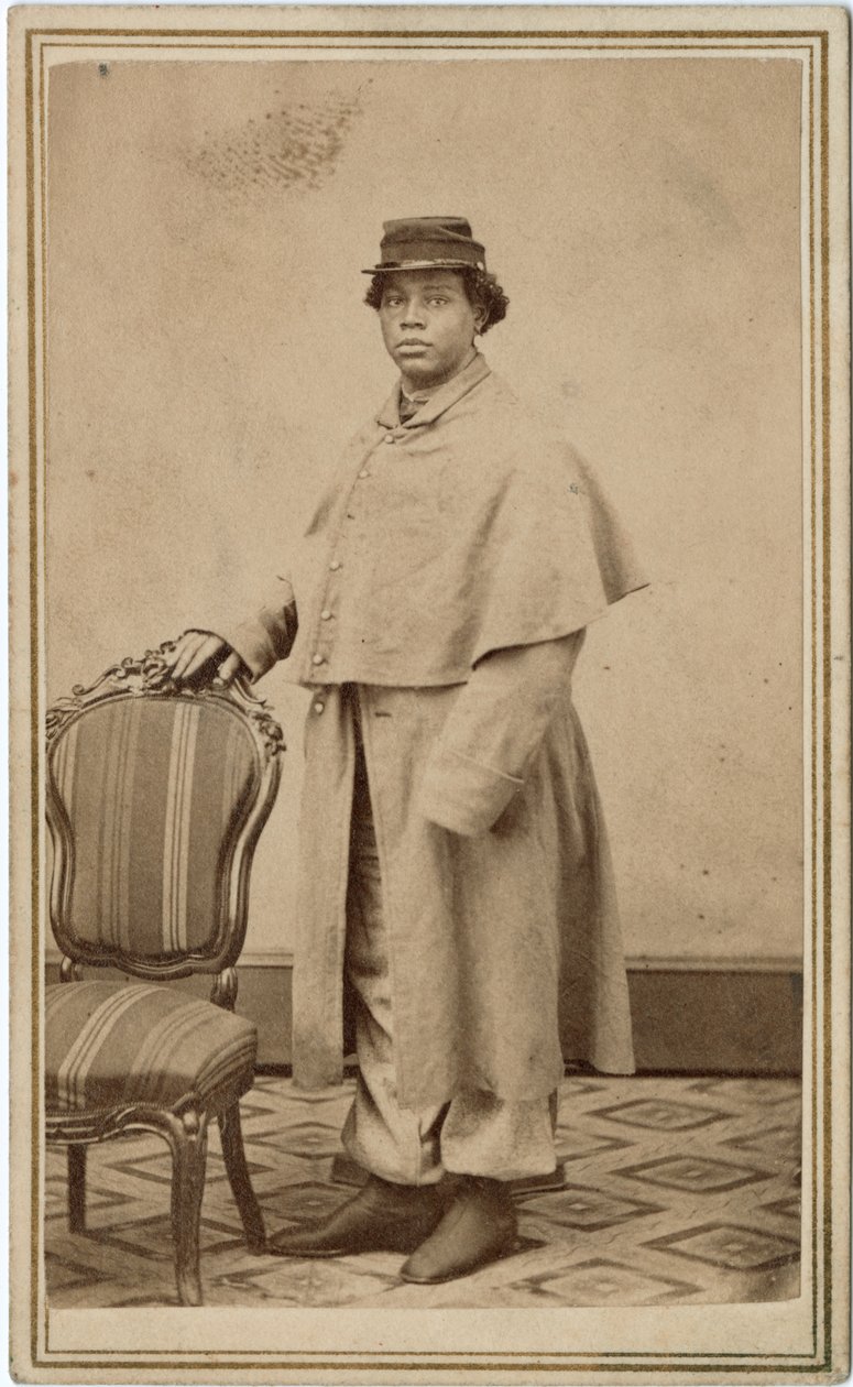 Oidentifierad afroamerikansk kvinna i uniform av American Photographer